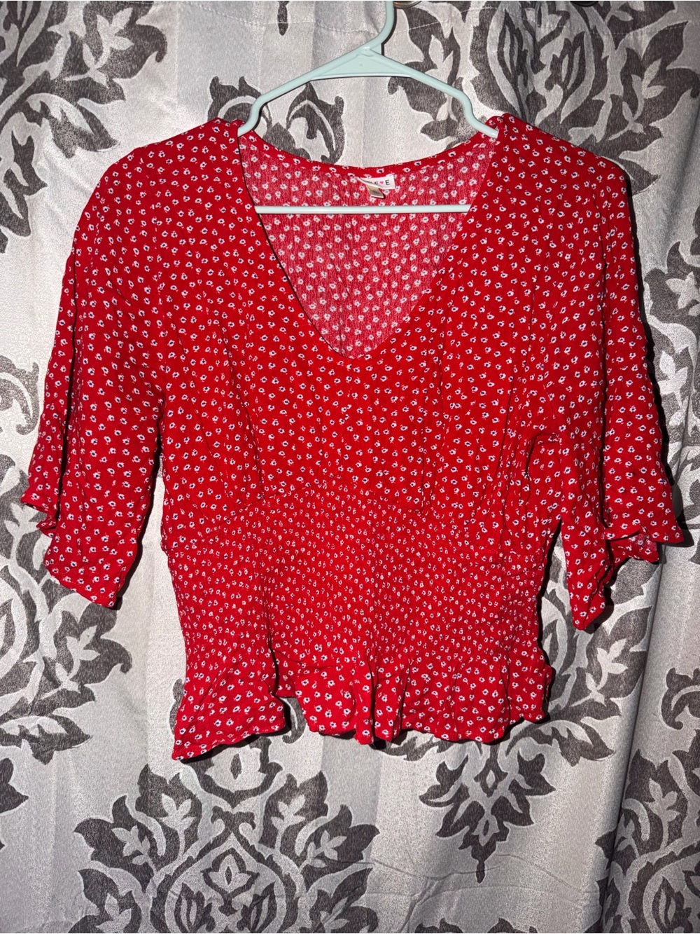 Women's Red V-Neck Smocked Peplum Top